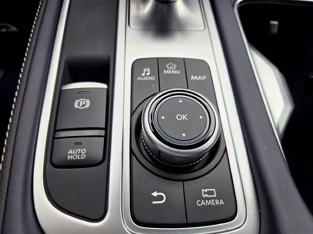Used 2026 Black INFINITI SPORT image 37