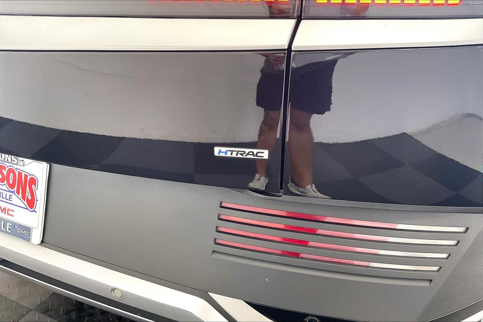 Used 2024 Abyss Black Hyundai SEL image 7