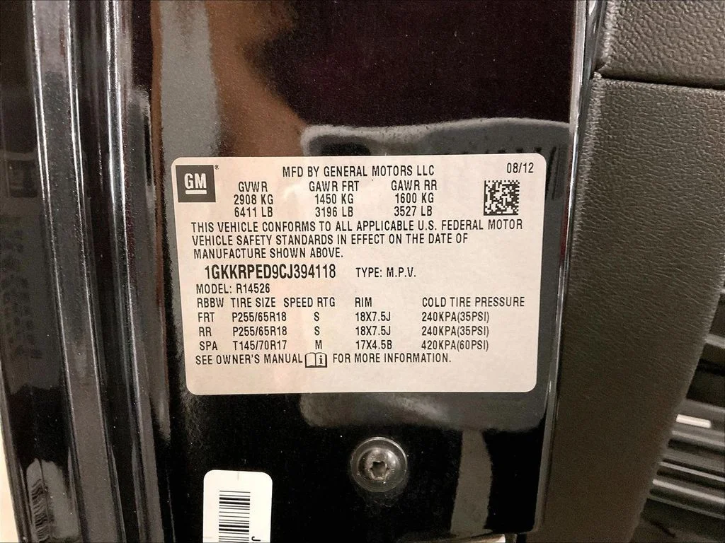 Used 2012 Black GMC SLE image 40
