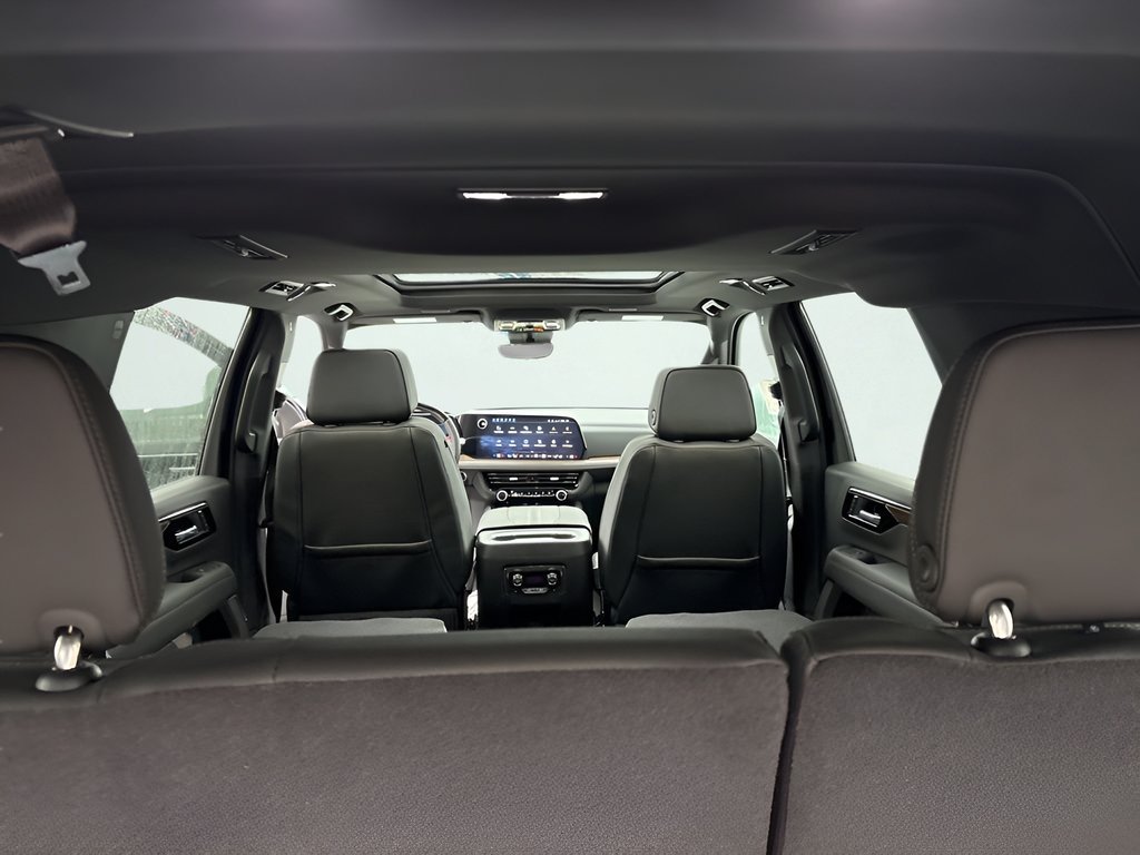 2026 Chevrolet Suburban High Country - Photo 7
