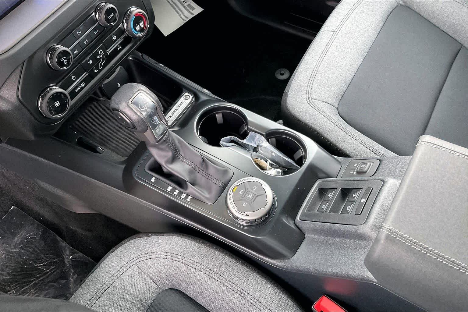New 2026 Avalanche Ford Base image 5
