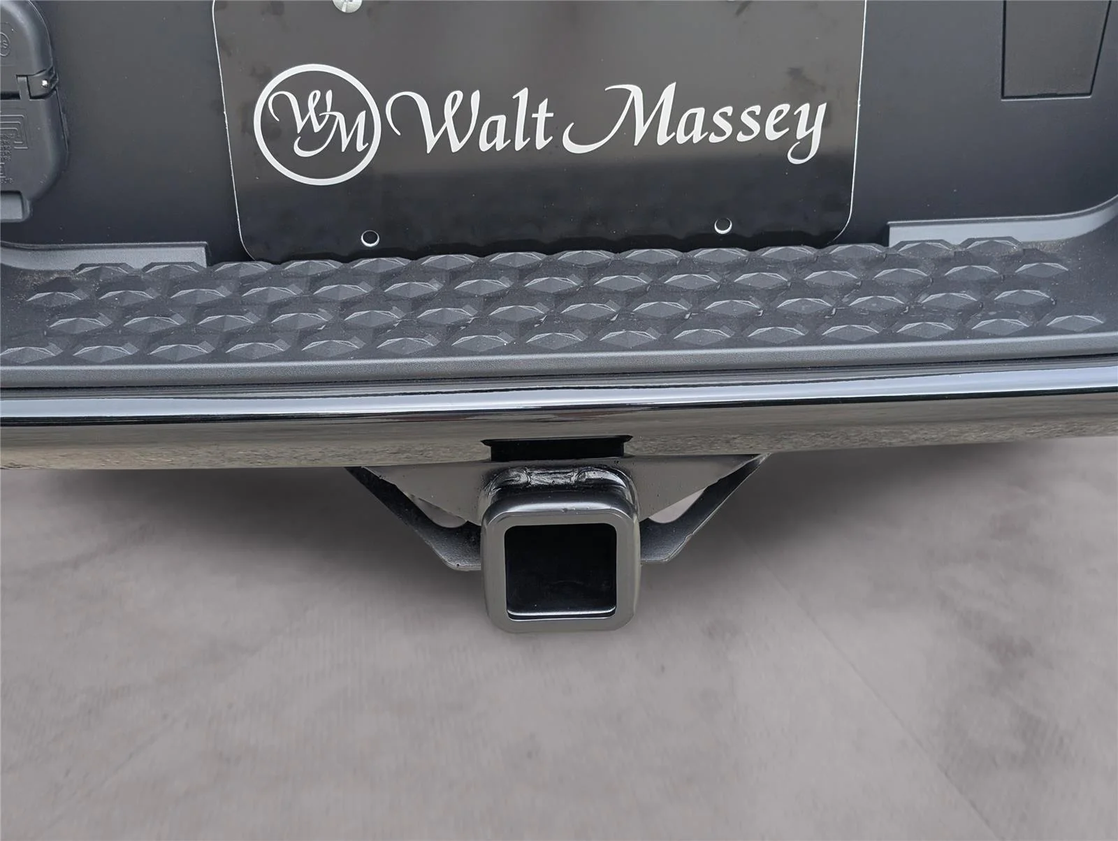 New 2026 Summit White Chevrolet Trail Boss image 9