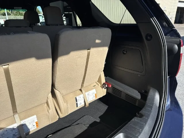 Used 2017 Blue Ford Base image 14