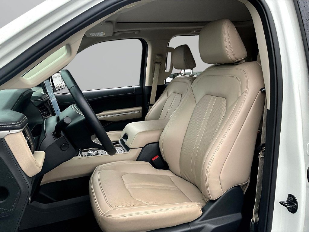 Used 2024 White Ford Limited image 22