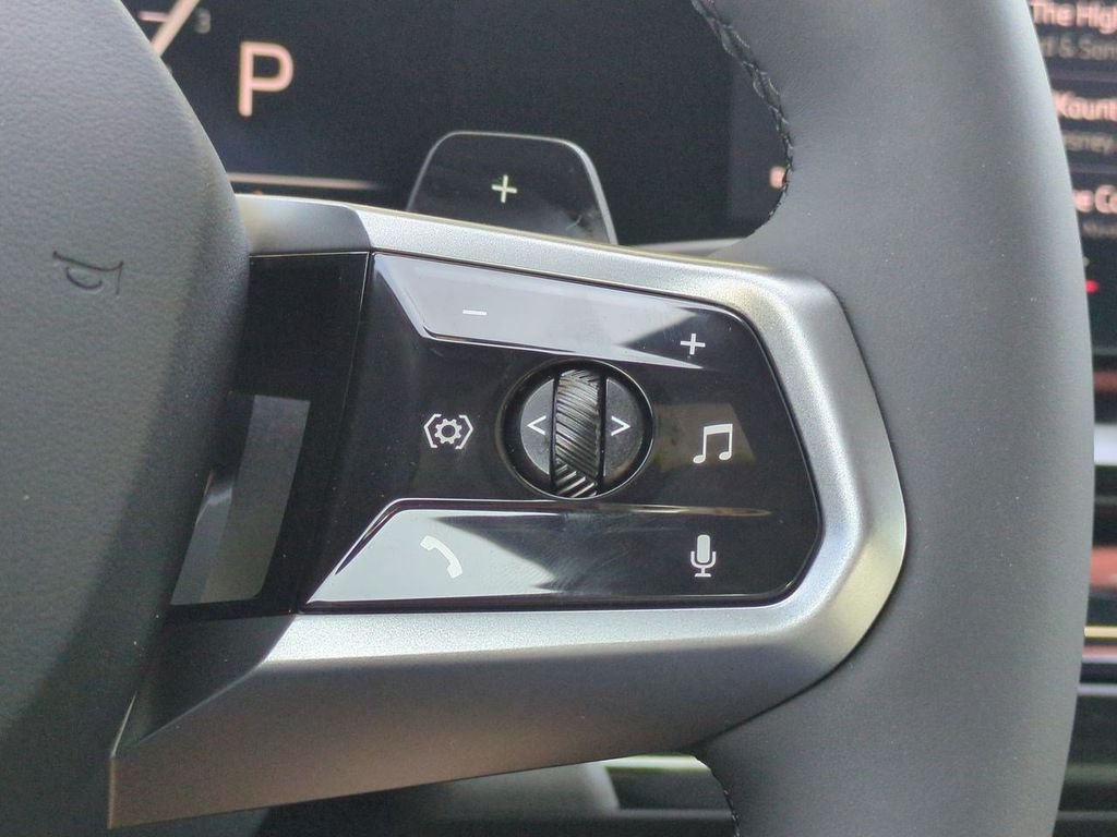 New 2027 Mineral White Metallic BMW 530i xDrive image 26