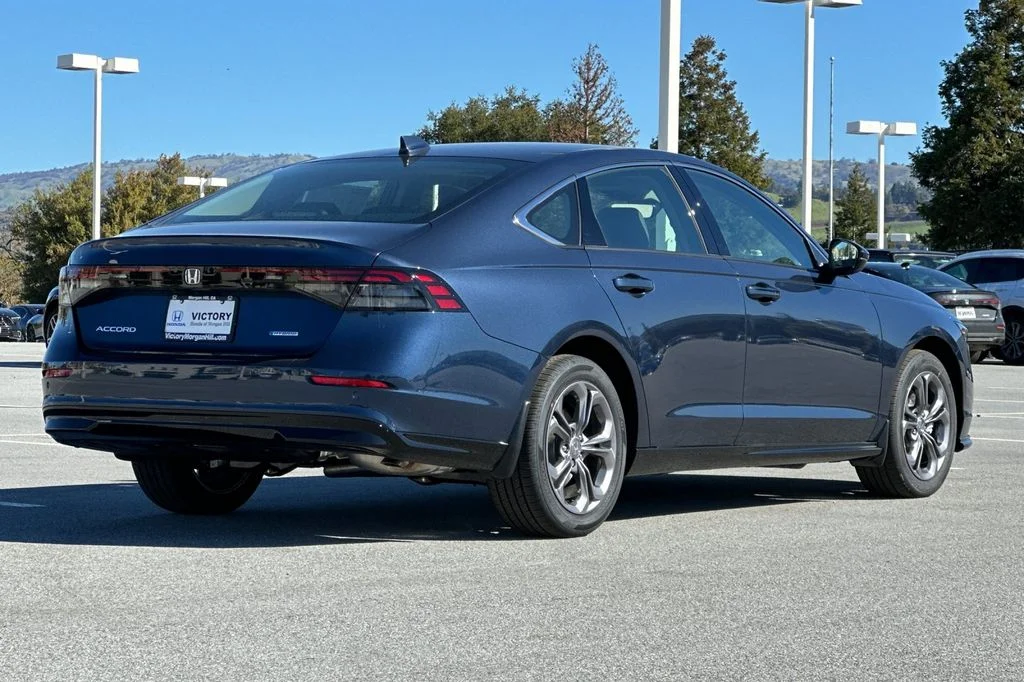 New 2025 Canyon River Blue Metallic Honda EX-L image 4