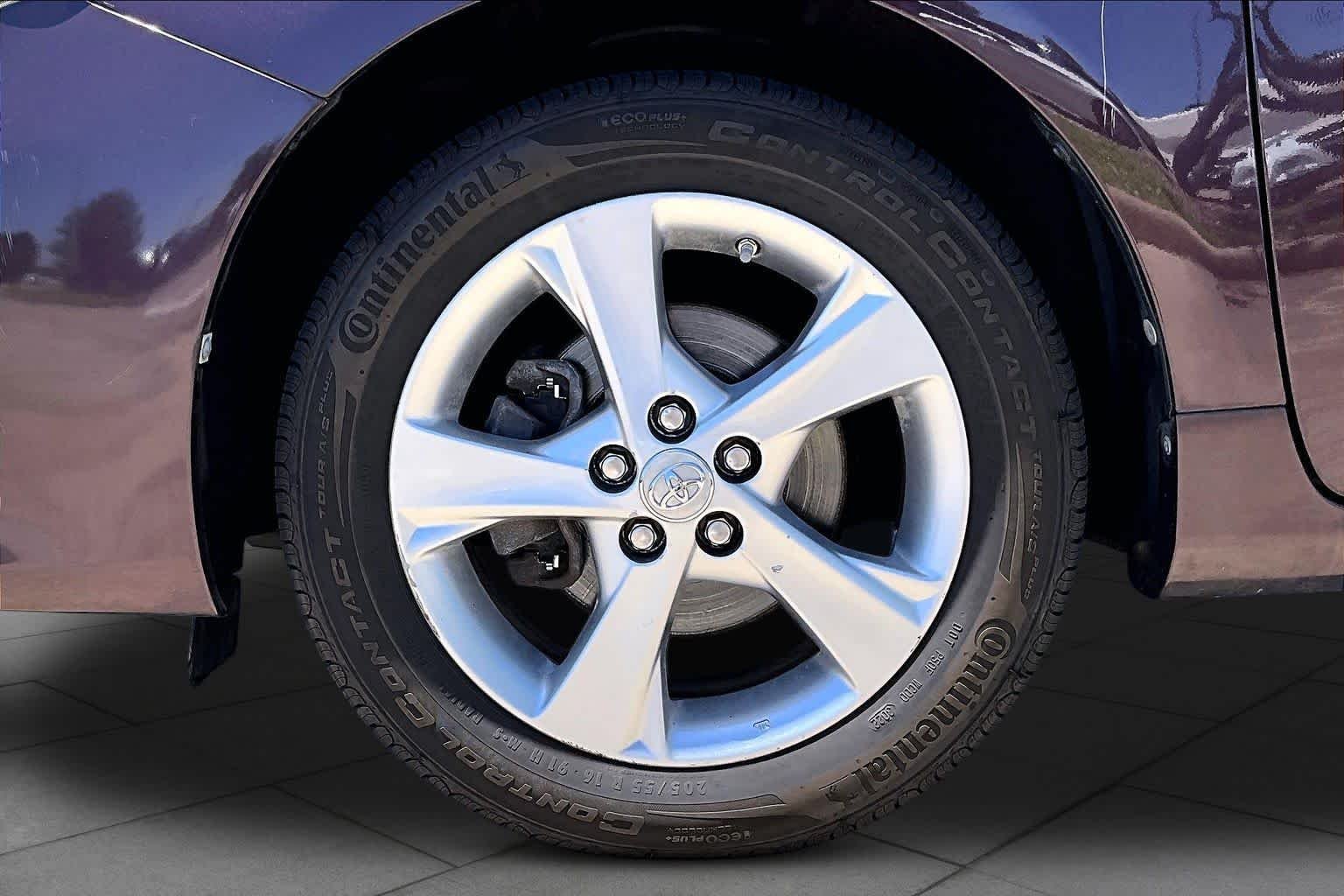 Used 2013 Black Currant Metallic Toyota LE Special Edition image 10