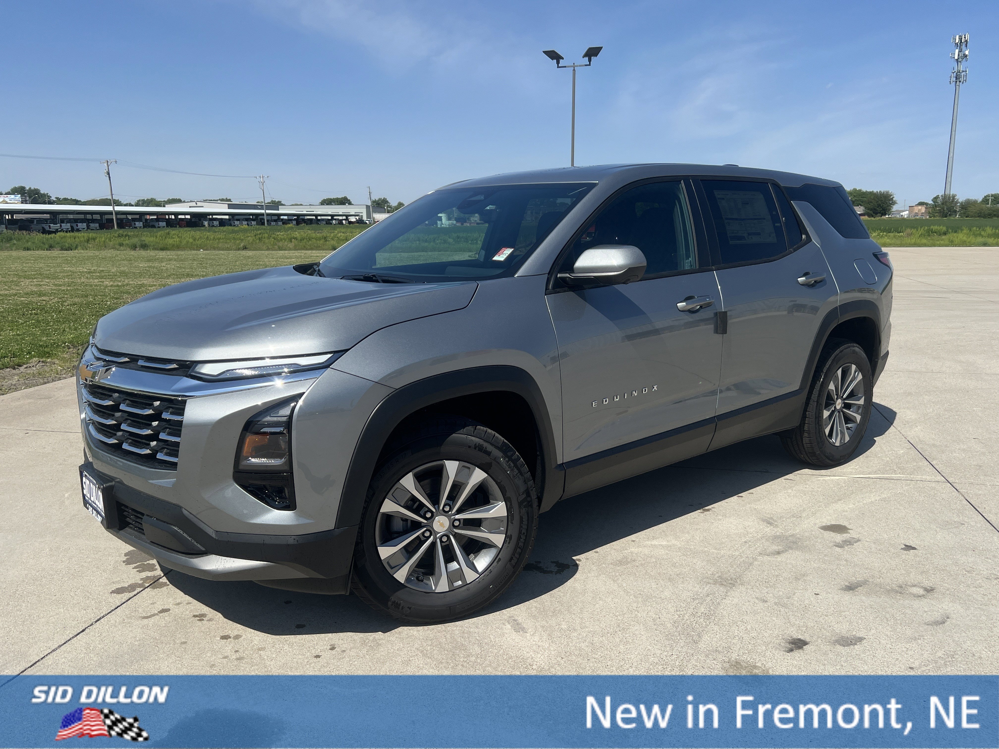 New 2026 Chevrolet Equinox LT SUV in #1T261255 | Sid Dillon