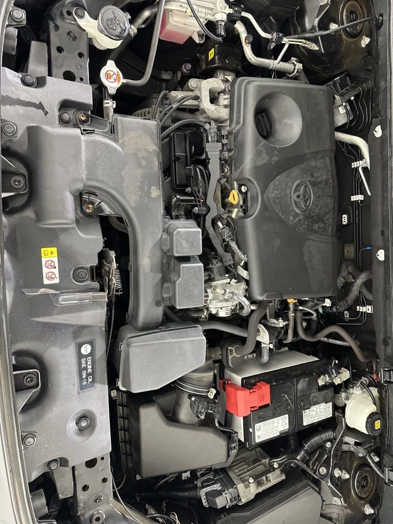 Used 2022 Black Toyota XLE image 28