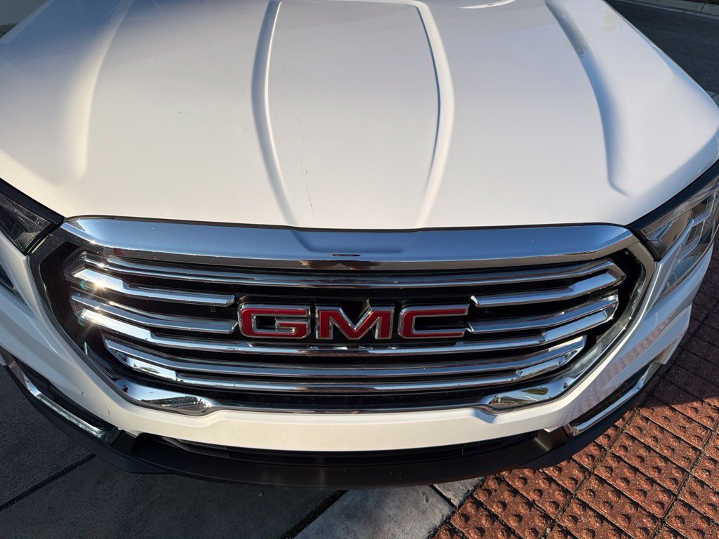 Used 2023 White GMC SLT image 13