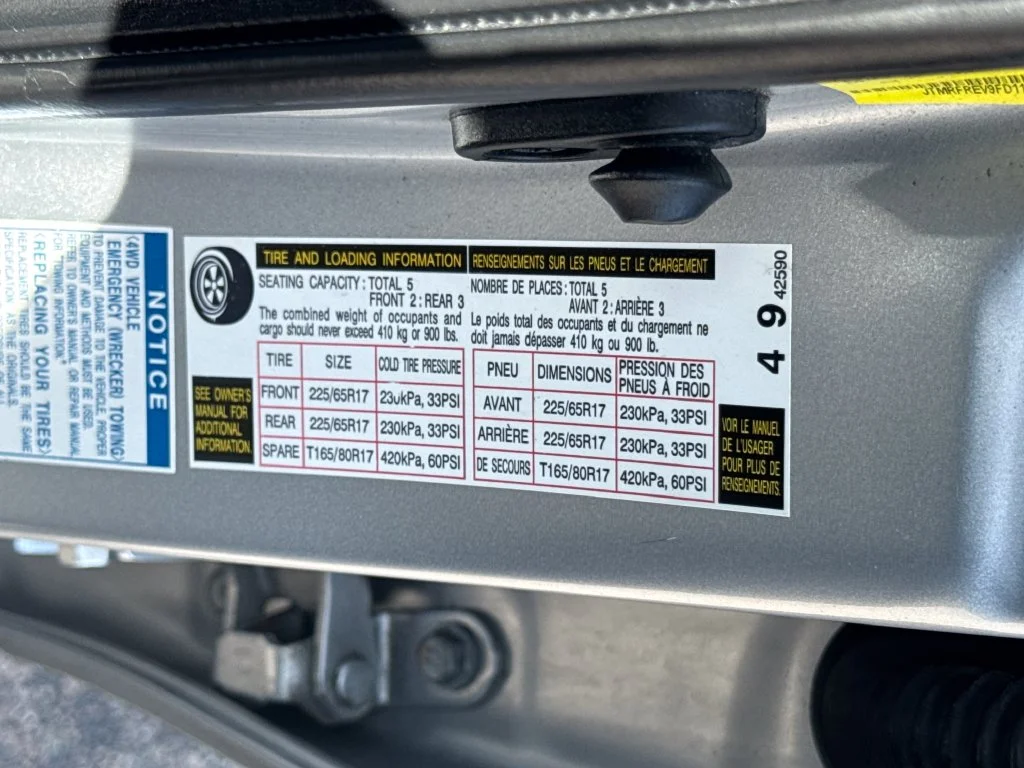 Used 2015 Silver Toyota XLE image 46