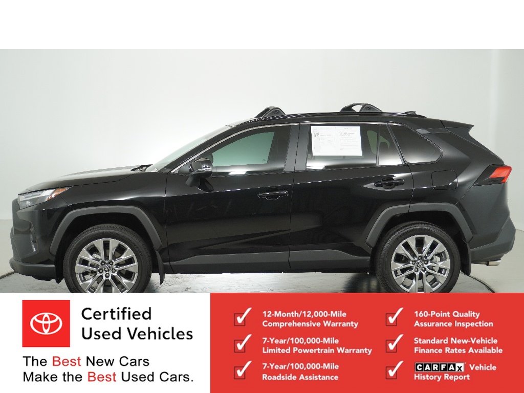 Certified Used 2025 Midnight Black Metallic Toyota XLE Premium image 6