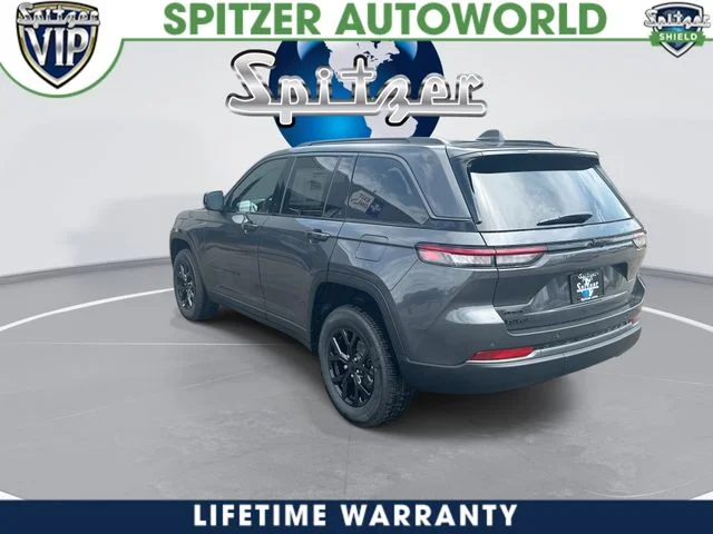 New 2026 Baltic Gray Metallic Clear-Coat Exterior Paint Jeep Altitude image 7