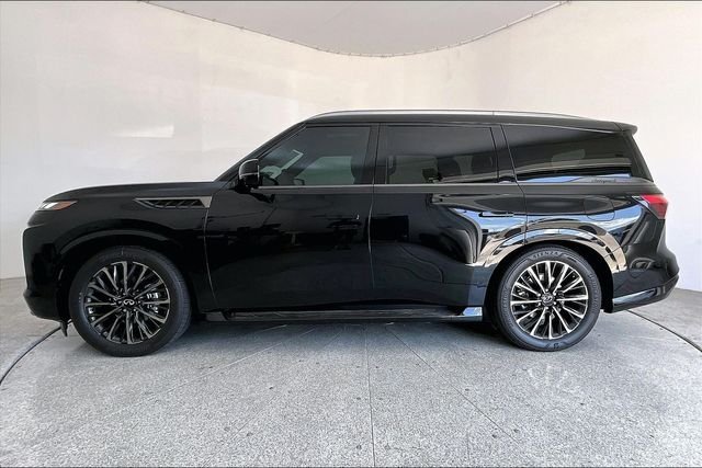 New 2027 Black INFINITI AUTOGRAPH image 6