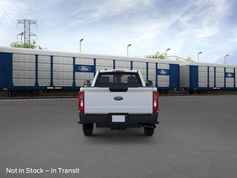New 2026 Oxford White Ford XL image 5
