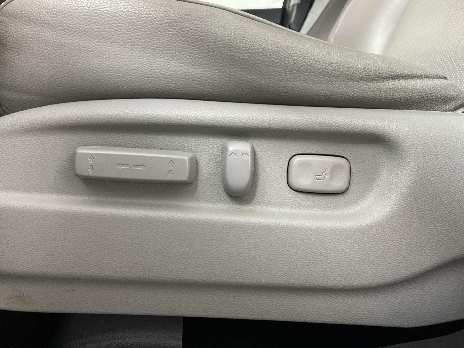Used 2019 Forest Mist Metallic Honda RTL image 16