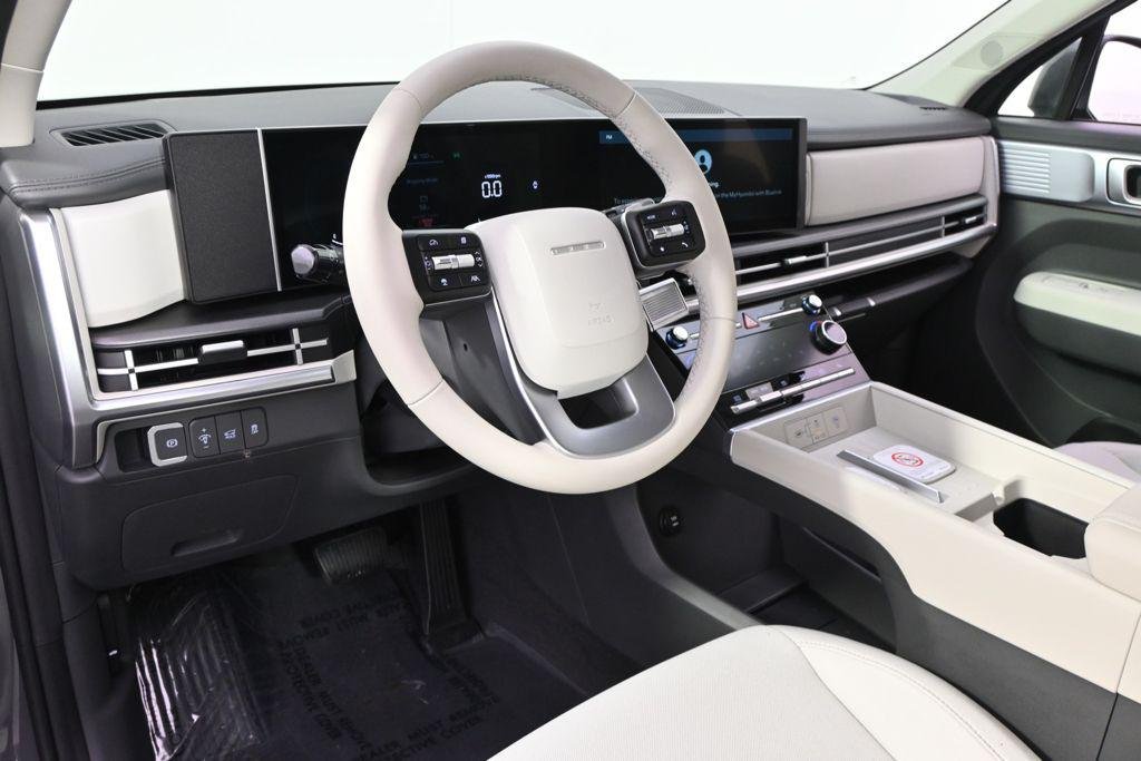 New 2026 Gray Hyundai SE image 12