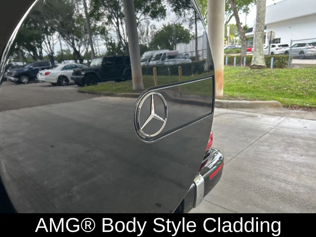 Used 2021 Black Mercedes-Benz G 550 image 23