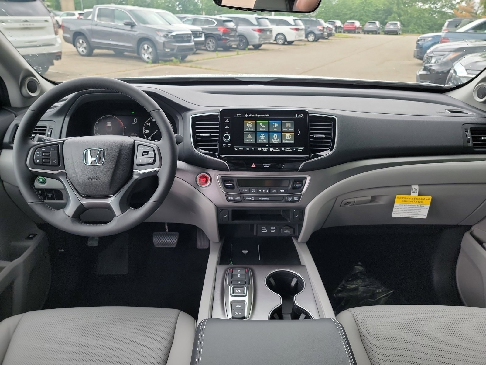 New 2026 Platinum White Pearl Honda RTL image 15