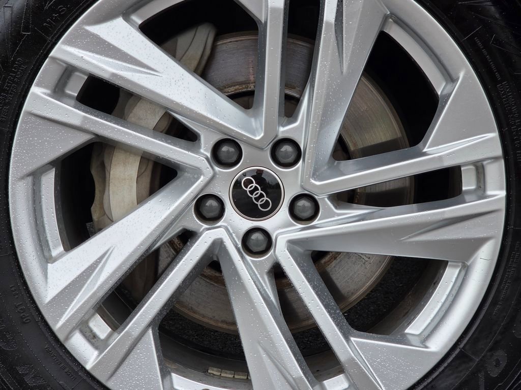 Used 2023 Mythos Black Metallic Audi Premium Plus image 25