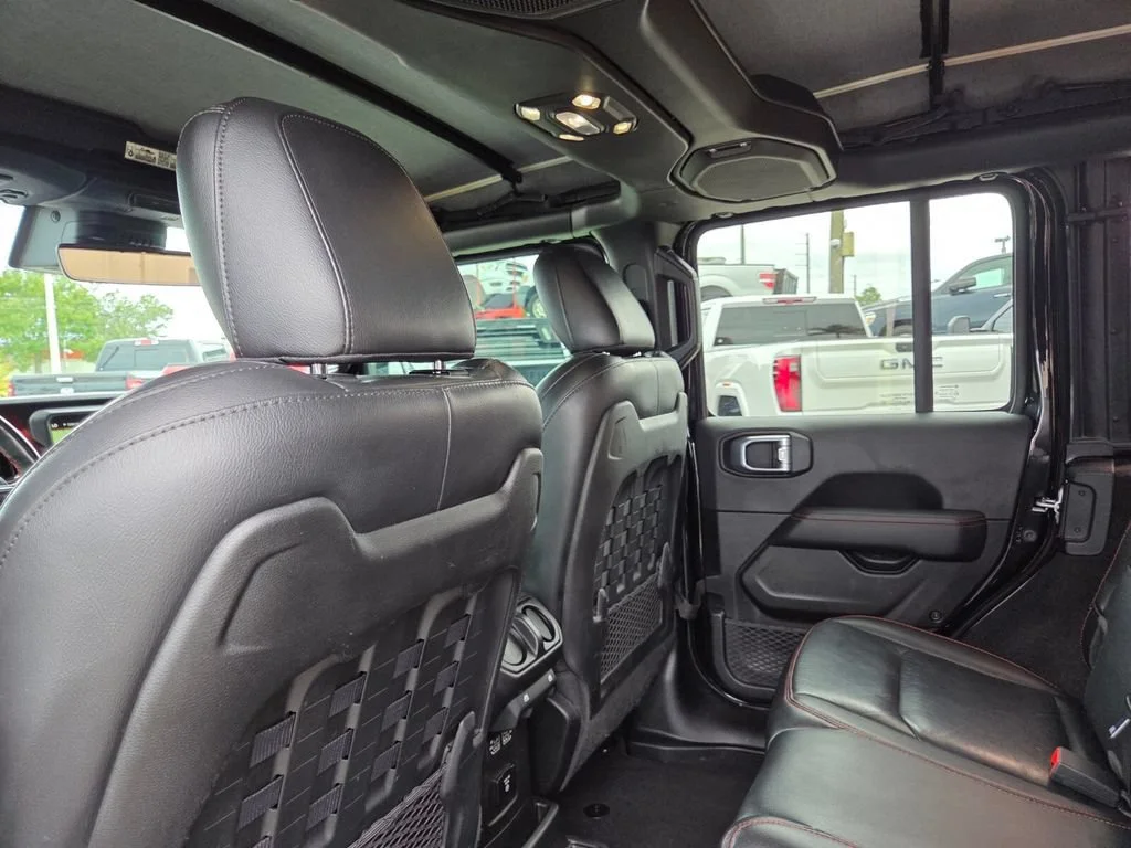 Used 2021 Black Clearcoat Jeep Unlimited Rubicon image 24