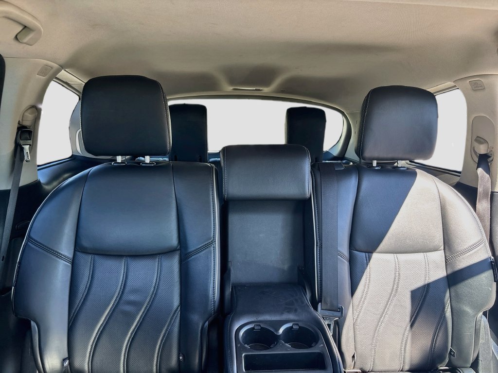 Used 2019 Majestic INFINITI LUXE image 19