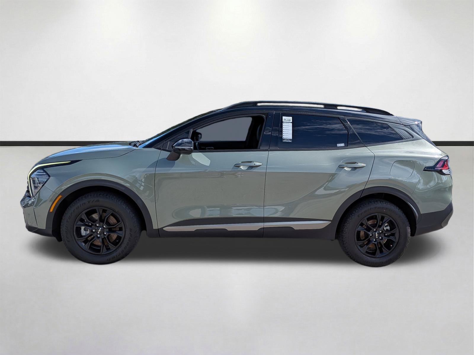 Used 2024 Jungle Green/Ebony Black Roof Kia X-Pro image 7