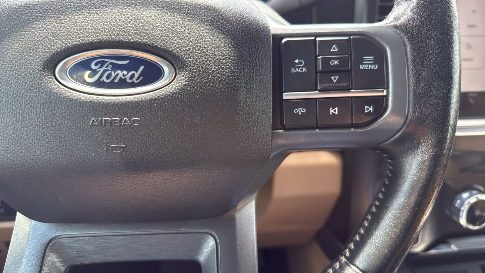 Used 2024 Brown Ford Lariat image 15