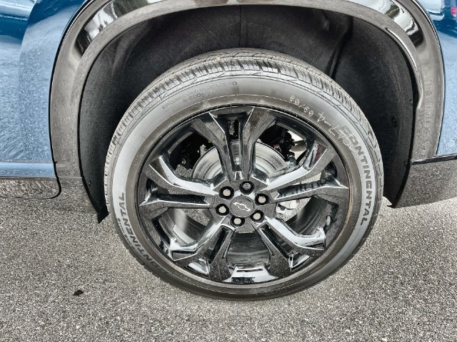 2027 Chevrolet Traverse photo 27 of 44