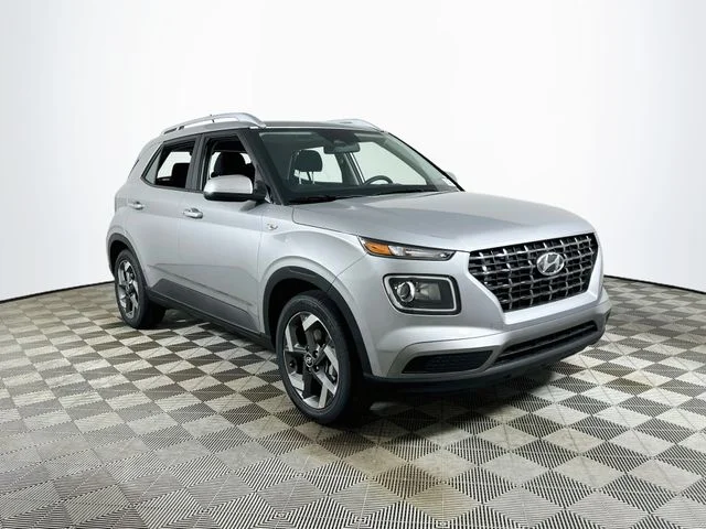 New 2026 Silver Hyundai SEL image 1