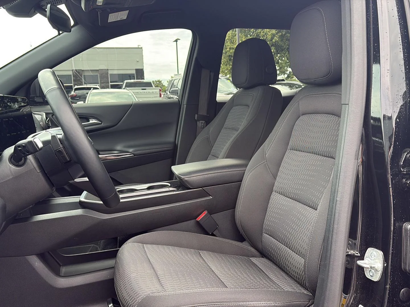 Used 2025 Mosaic Black Metallic Chevrolet FWD LT image 6