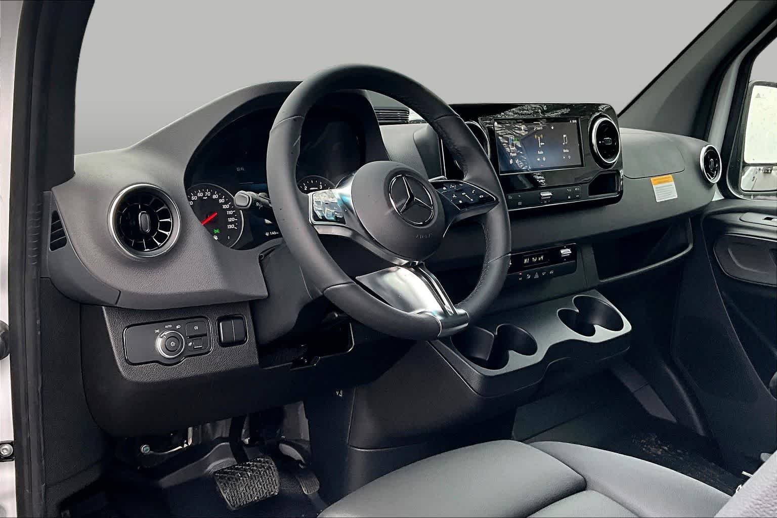 New 2026 Arctic White Mercedes-Benz  image 10