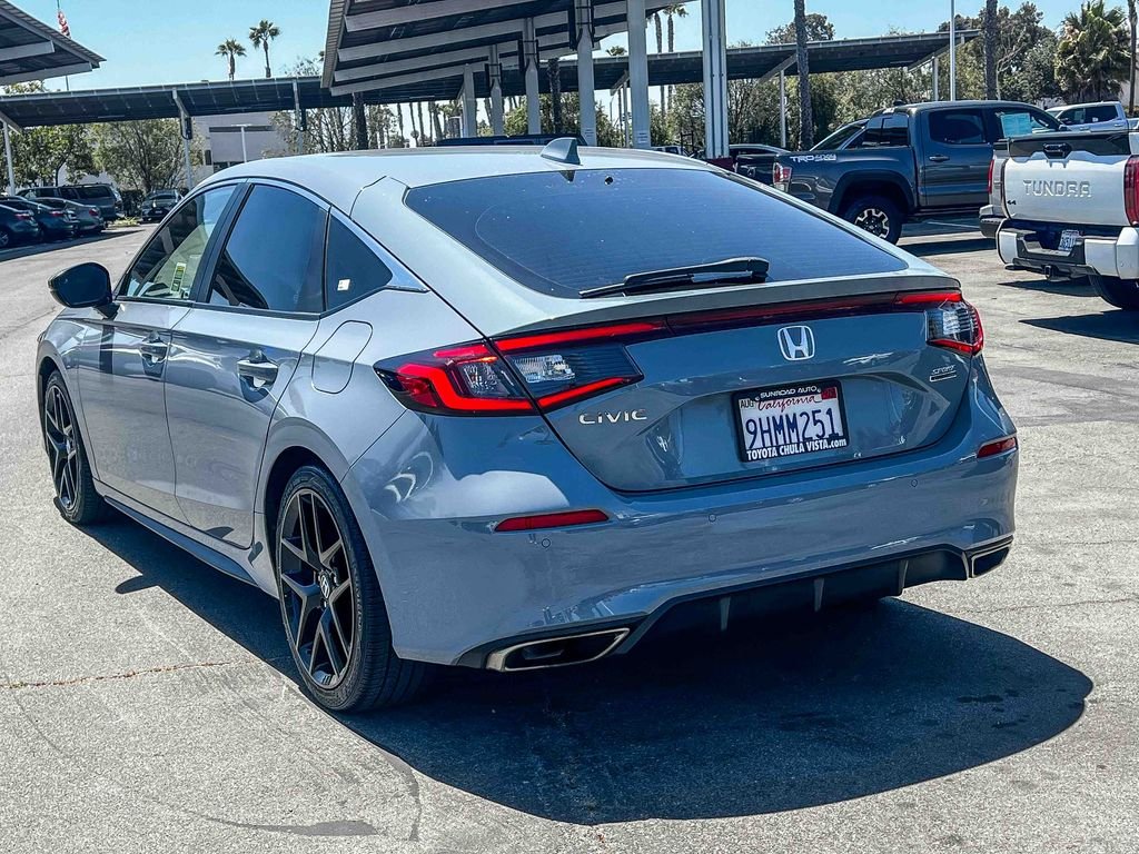 Used 2023  Honda Sport Touring image 4