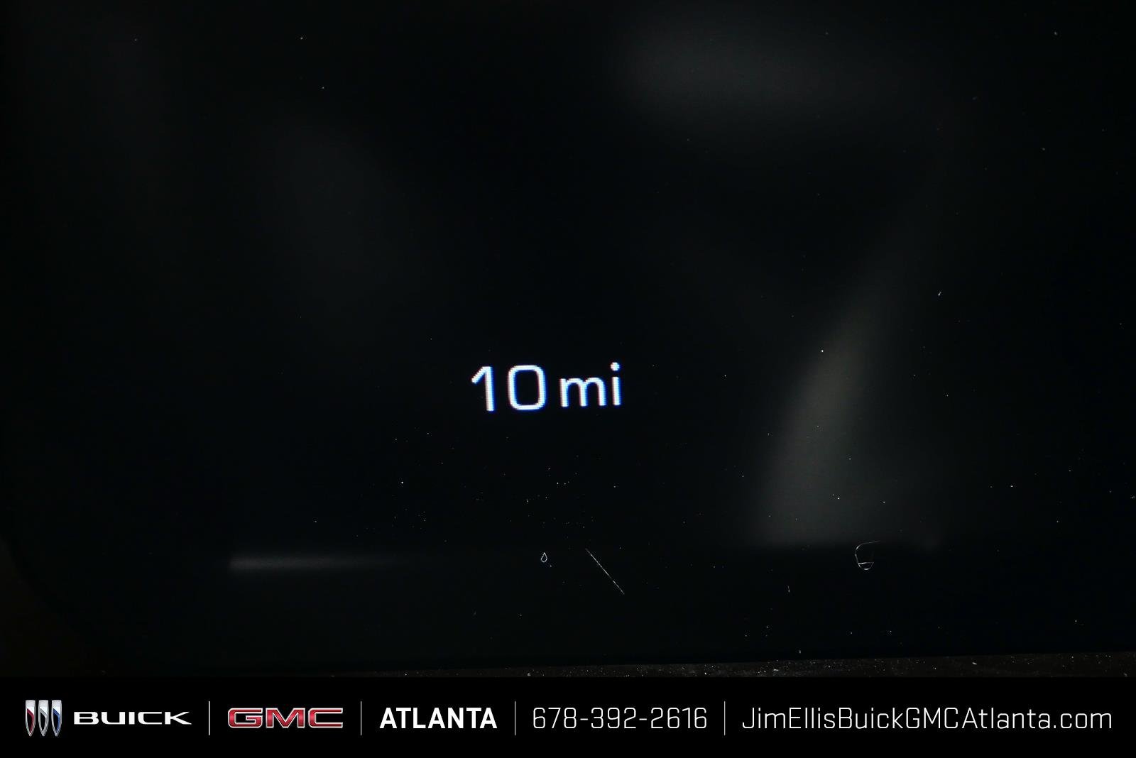 New 2026 Summit White GMC AT4 image 9