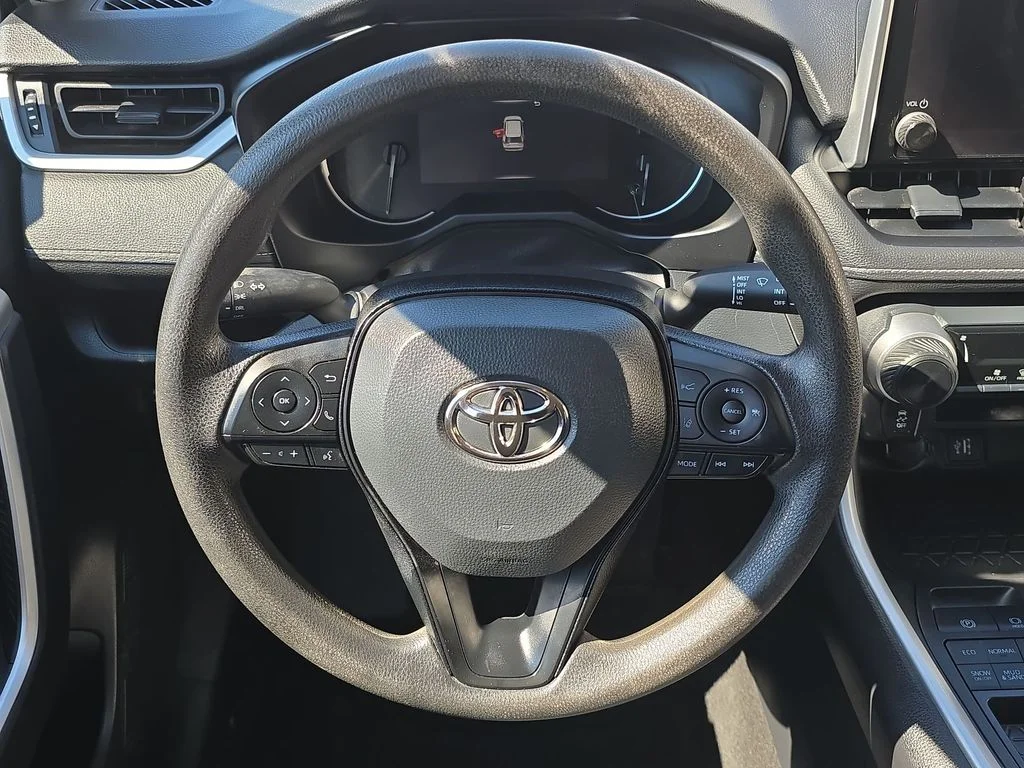 Used 2023 Silver Toyota LE image 25