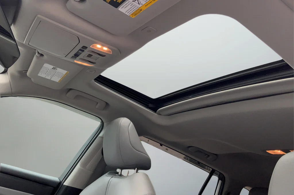 2024 Toyota Highlander XLE - Photo 18