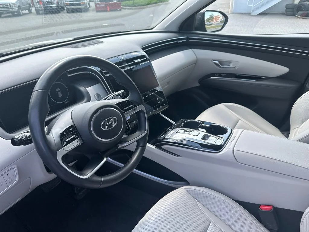 Used 2024 Amazon Gray Hyundai Limited image 12