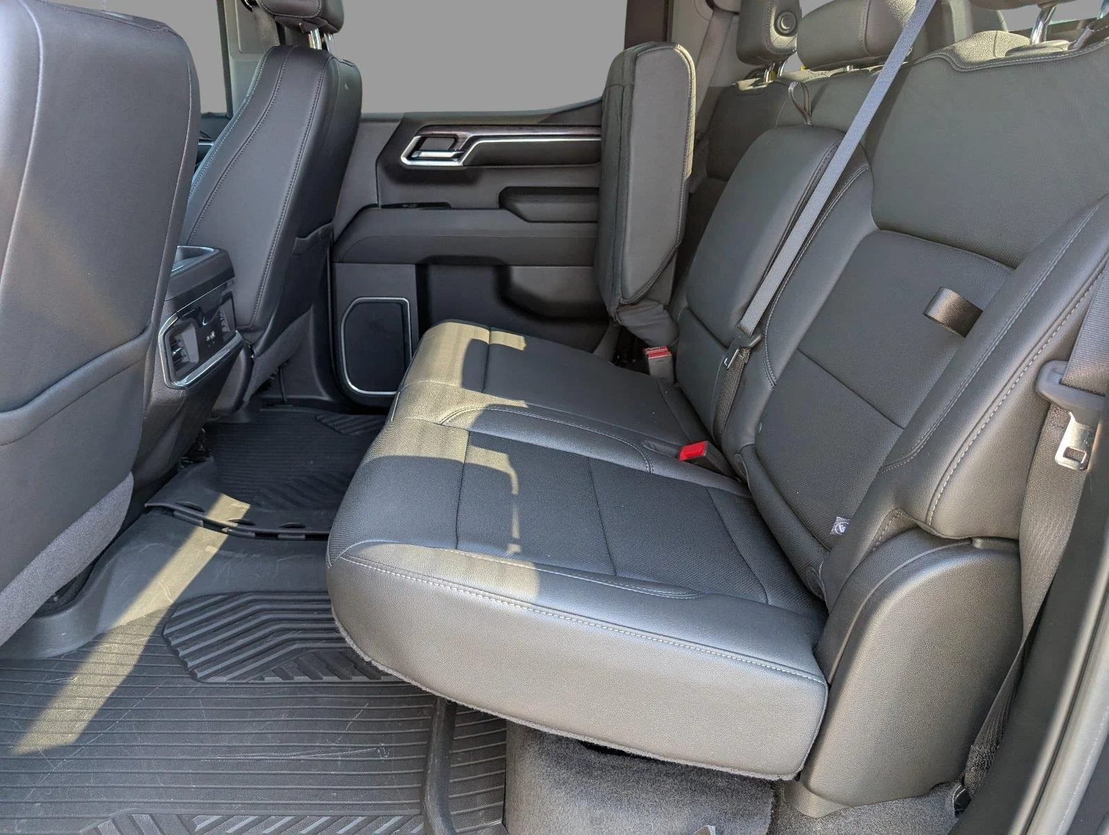 Used 2024 Dark Ash Metallic Chevrolet LTZ image 34