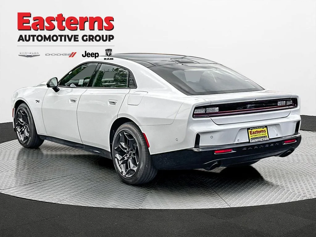 New 2027 White Knuckle Exterior Paint Dodge R/T Plus image 7