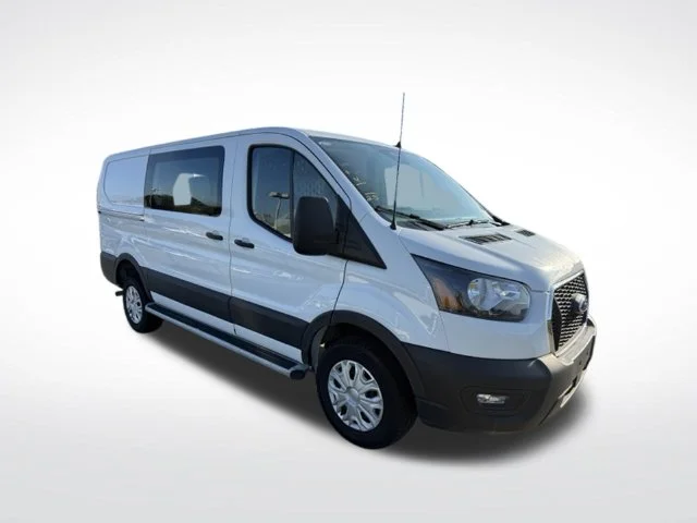 Used 2025 White Ford Base image 3