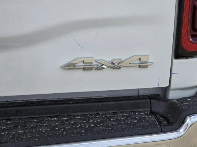 New 2026 Bright White Clear-Coat Exterior Paint RAM TRADESMAN image 5