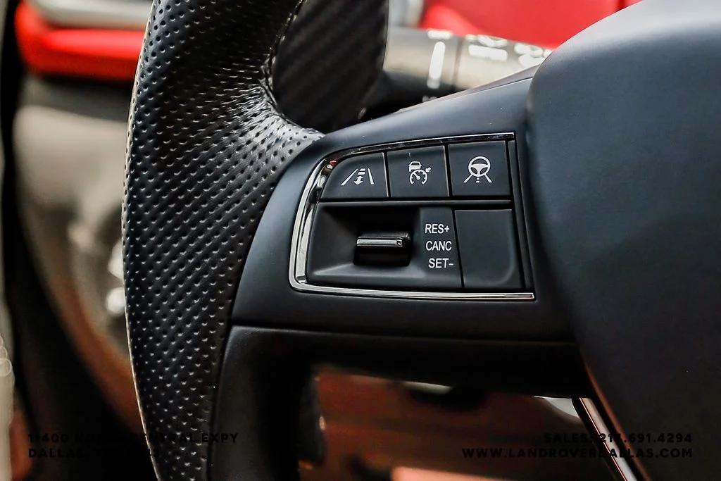 Used 2023 White Maserati Trofeo image 16