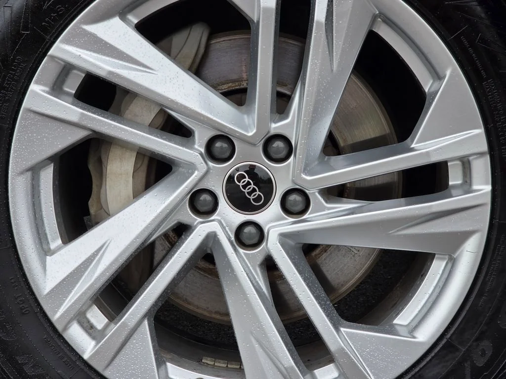 Used 2023 Mythos Black Metallic Audi Premium Plus image 25