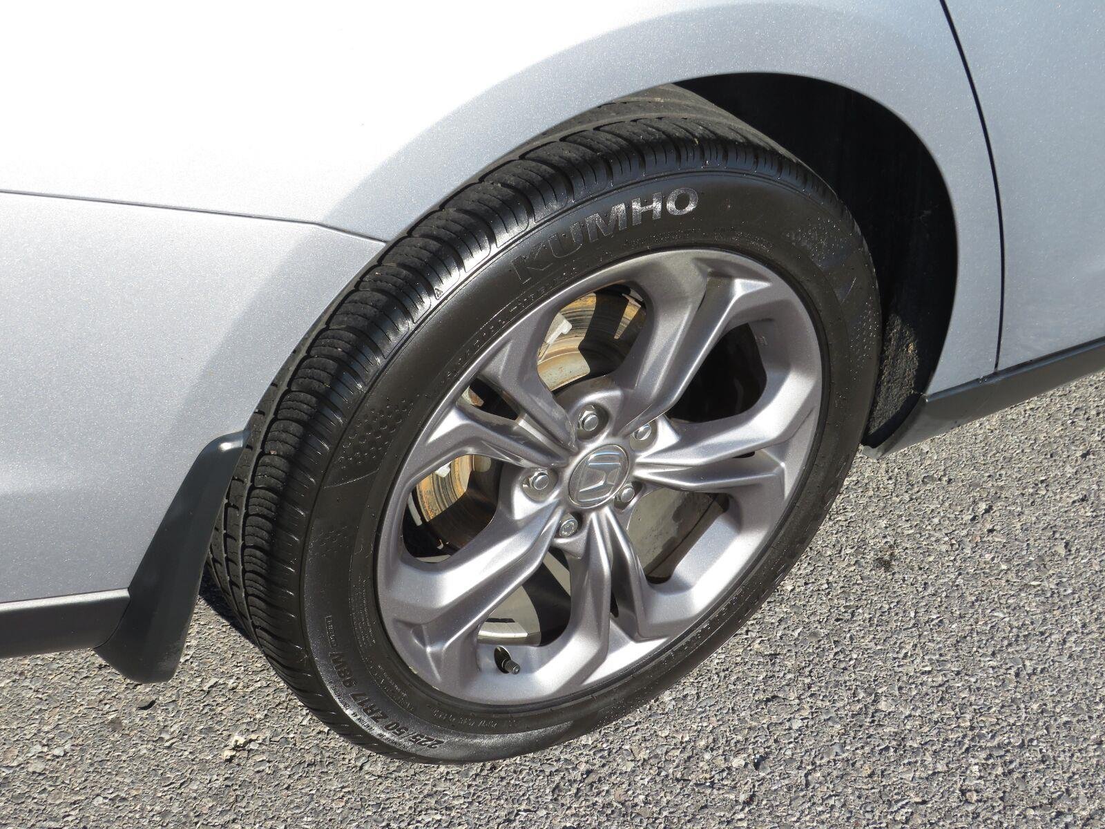 Used 2024 Solar Silver Metallic Honda EX image 9