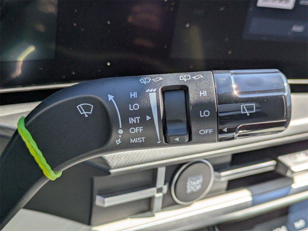 New 2026 Black Hyundai SE FWD image 27