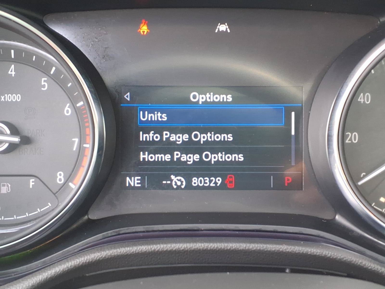 Used 2021 White Frost Tricoat Buick Select image 13