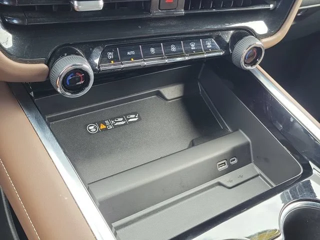 2025 Chevrolet Tahoe High Country - Photo 39