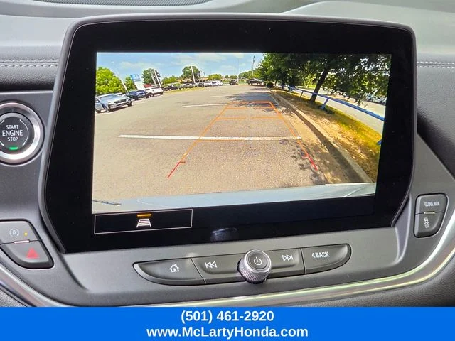 Used 2025 Summit White Chevrolet LT image 22