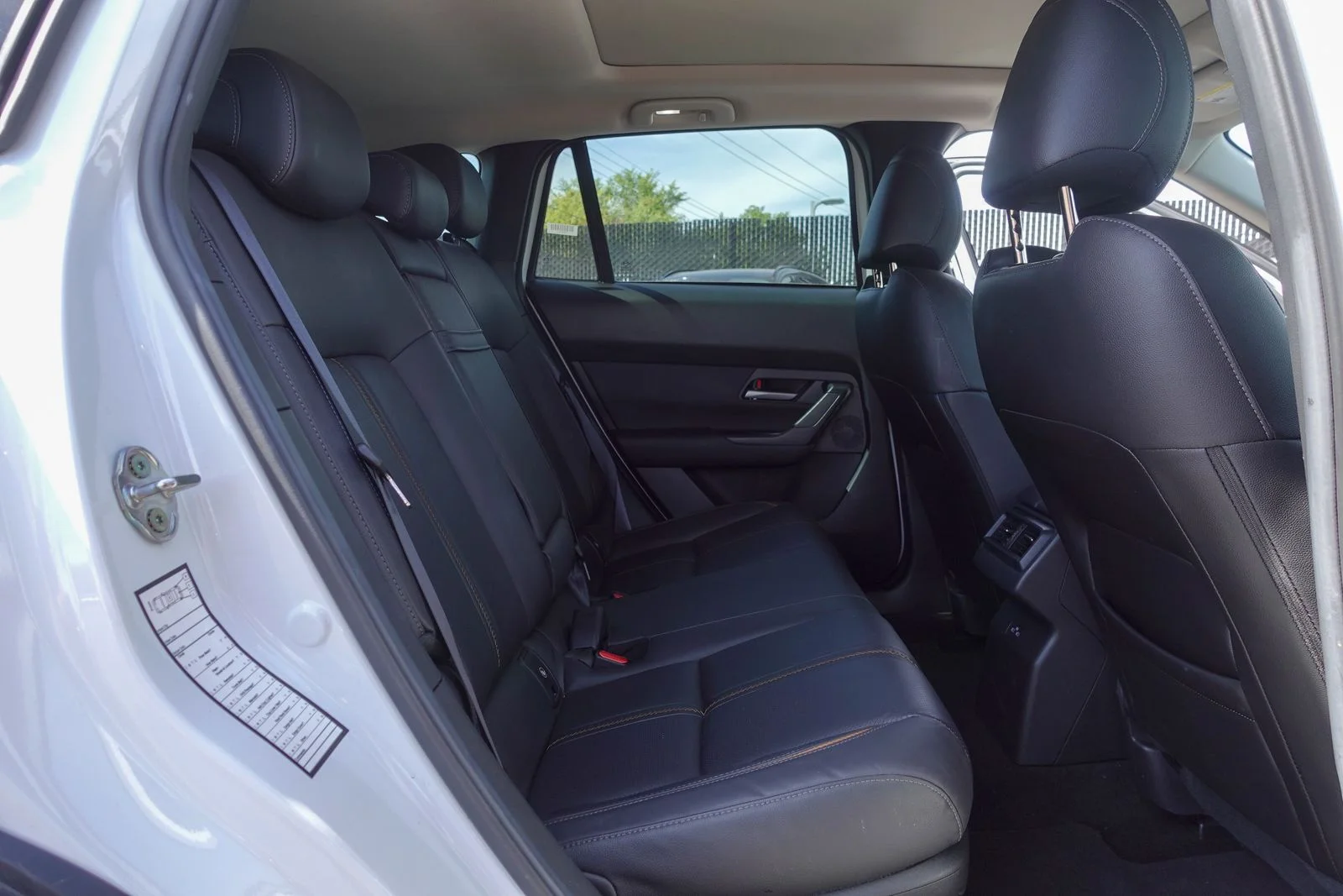 Certified Used 2025 Wind Chill Pearl Mazda Premium image 16