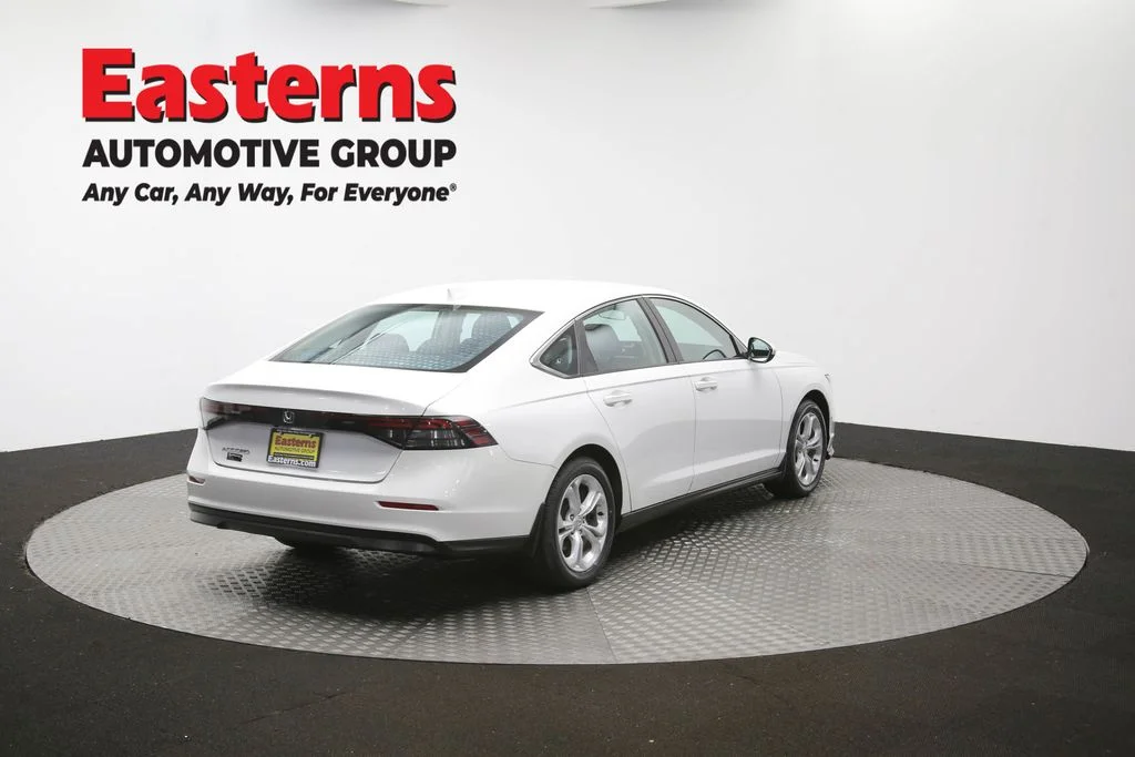 Used 2023 White Honda LX image 40